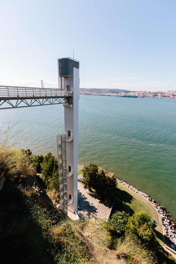 Lisbon South Hostel Almada Eksteriør billede