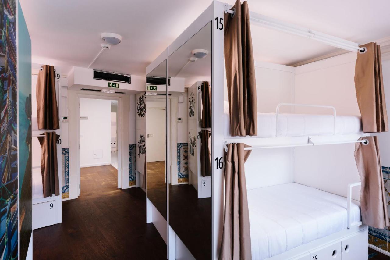 Lisbon South Hostel Almada Eksteriør billede